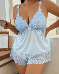 Plus Size Lace Satin Cami Pajama Set �Sexy Two-Piece Sleepwear for Women