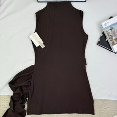 Knitted texture pattern metal snap closure dress