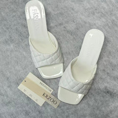 Knitted pointed-toe high-heeled shoes