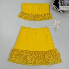 Strapless bust-hugging skirt with lace set