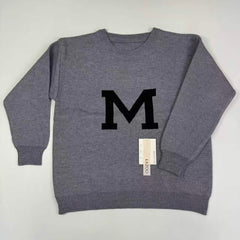 Letter patterned short-sleeved knit shirt