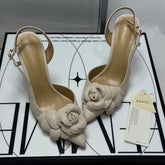 Sideless one-piece leather high-heeled shoes