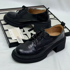 Heeled lace-up round-toe small leather shoes