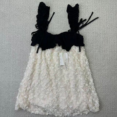 Lace flowered short dress