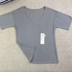 V-neck washed vintage base T-shirt