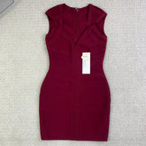 Red wine-colored tight V-neck low-cut dress
