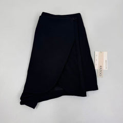 Irregular half-length wrap-around short skirt