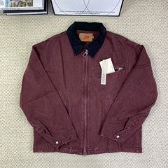 Contrasting color collar jacket