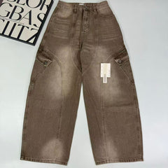 Contrasting color curved knife-shaped jeans