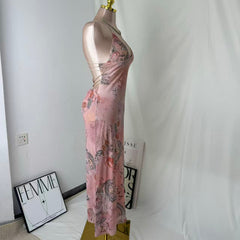 Neck-length fitted printed A-line dress