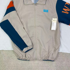Standing collar straight-cut jacket