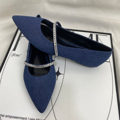 Anti-Slip Pointed Shoes
