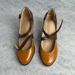 Sharp plastic buckle with thick heel connection