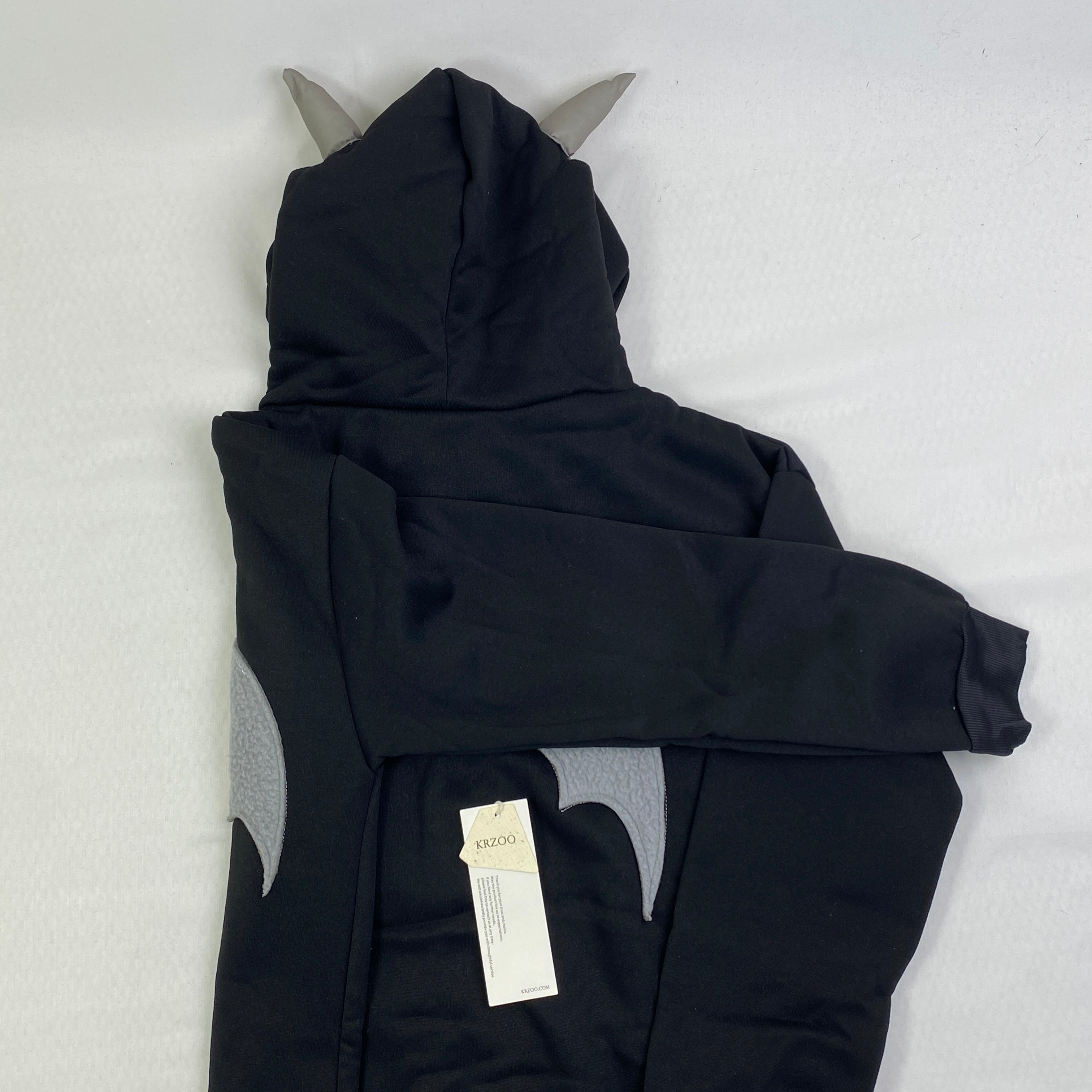 Three-dimensional patchwork embroidery coat