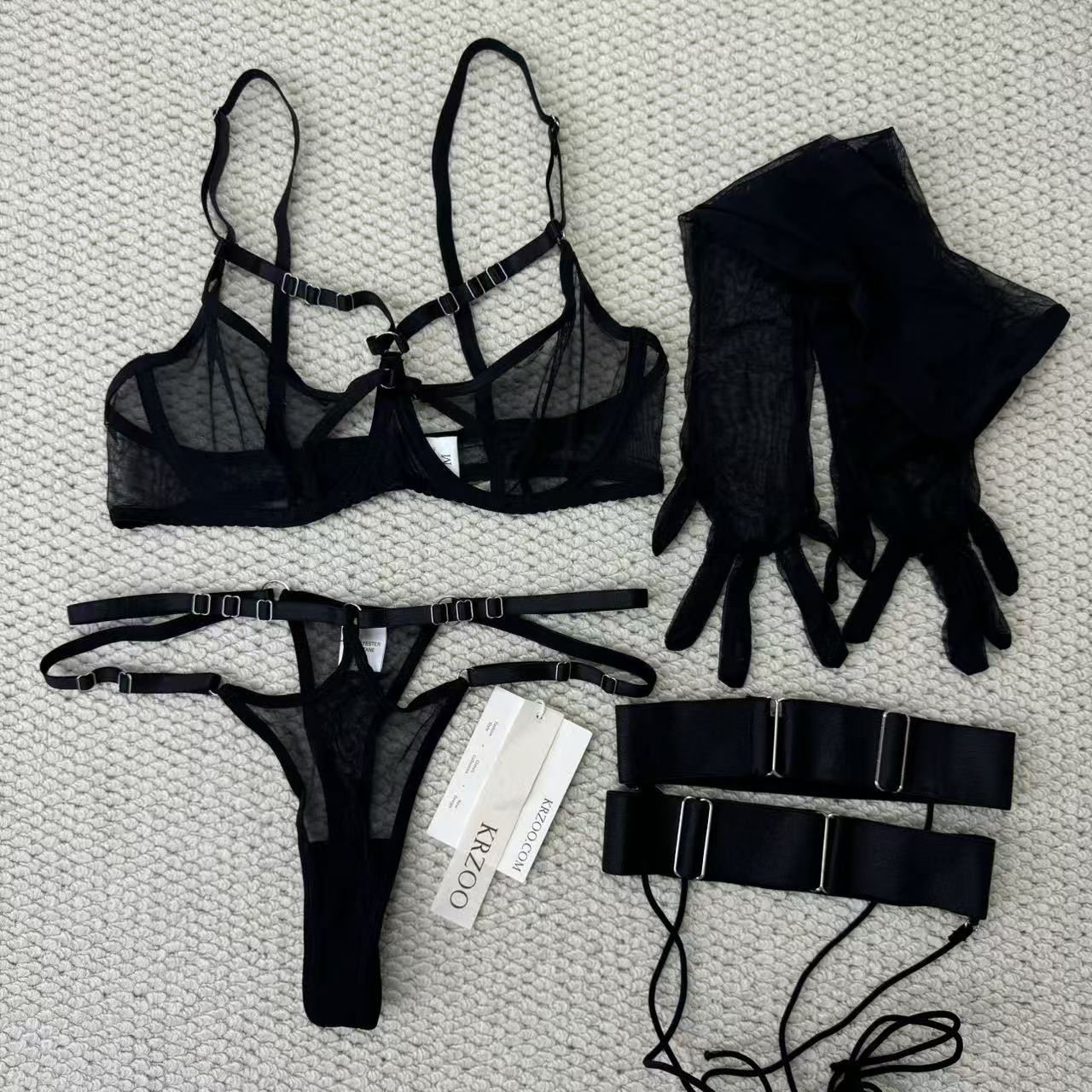 Net fabric gathering shaping two-piece set