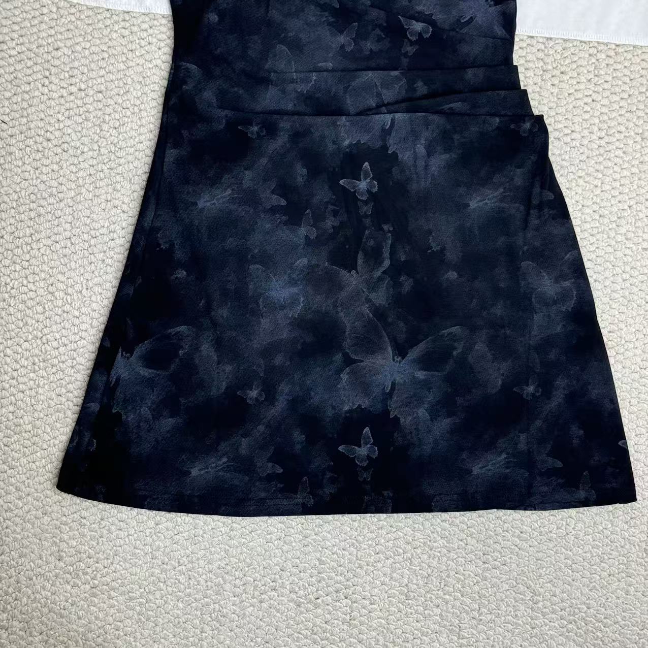 Niche-Style Ruched Slim-Fit Dress