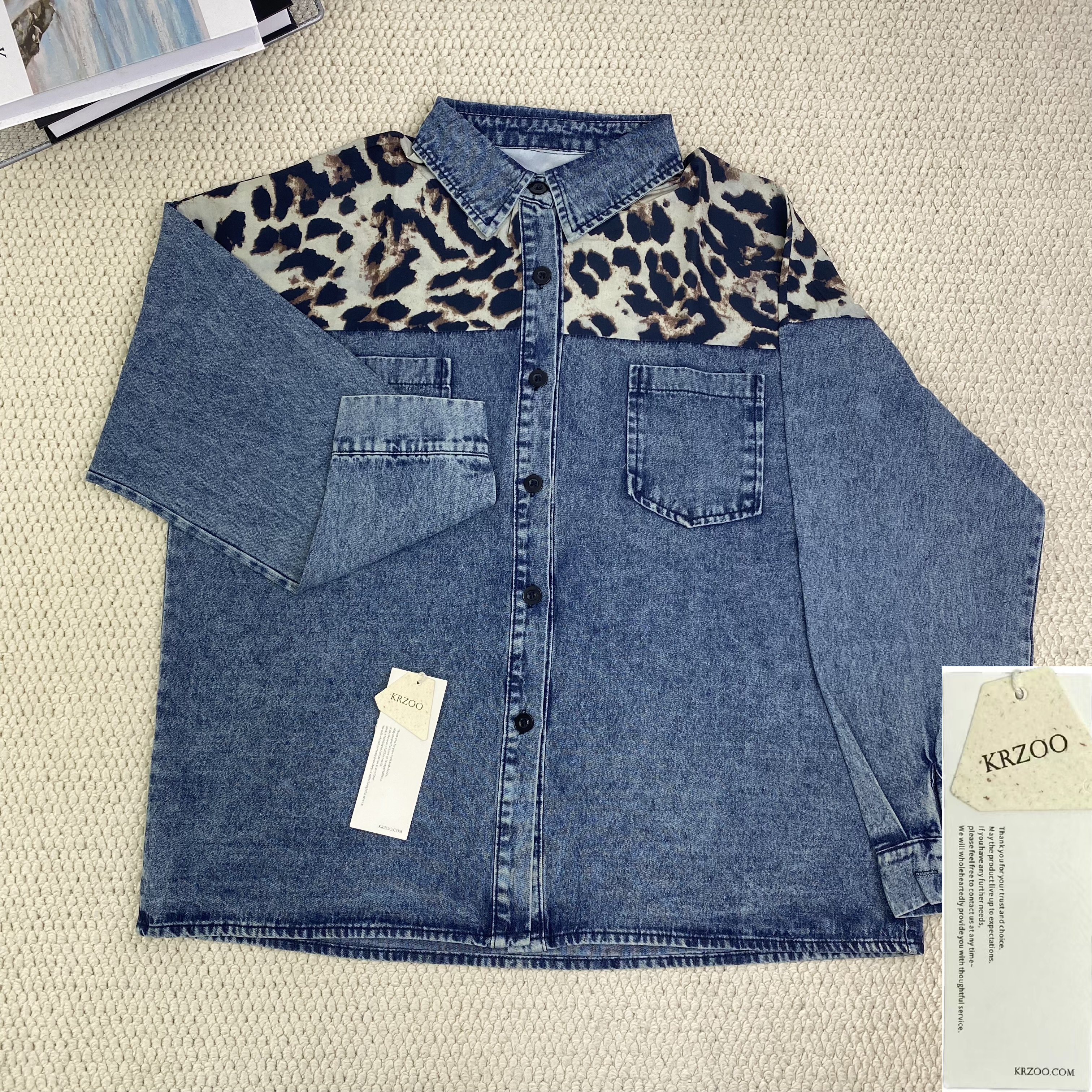 Leopard-printed multi-color denim blazer