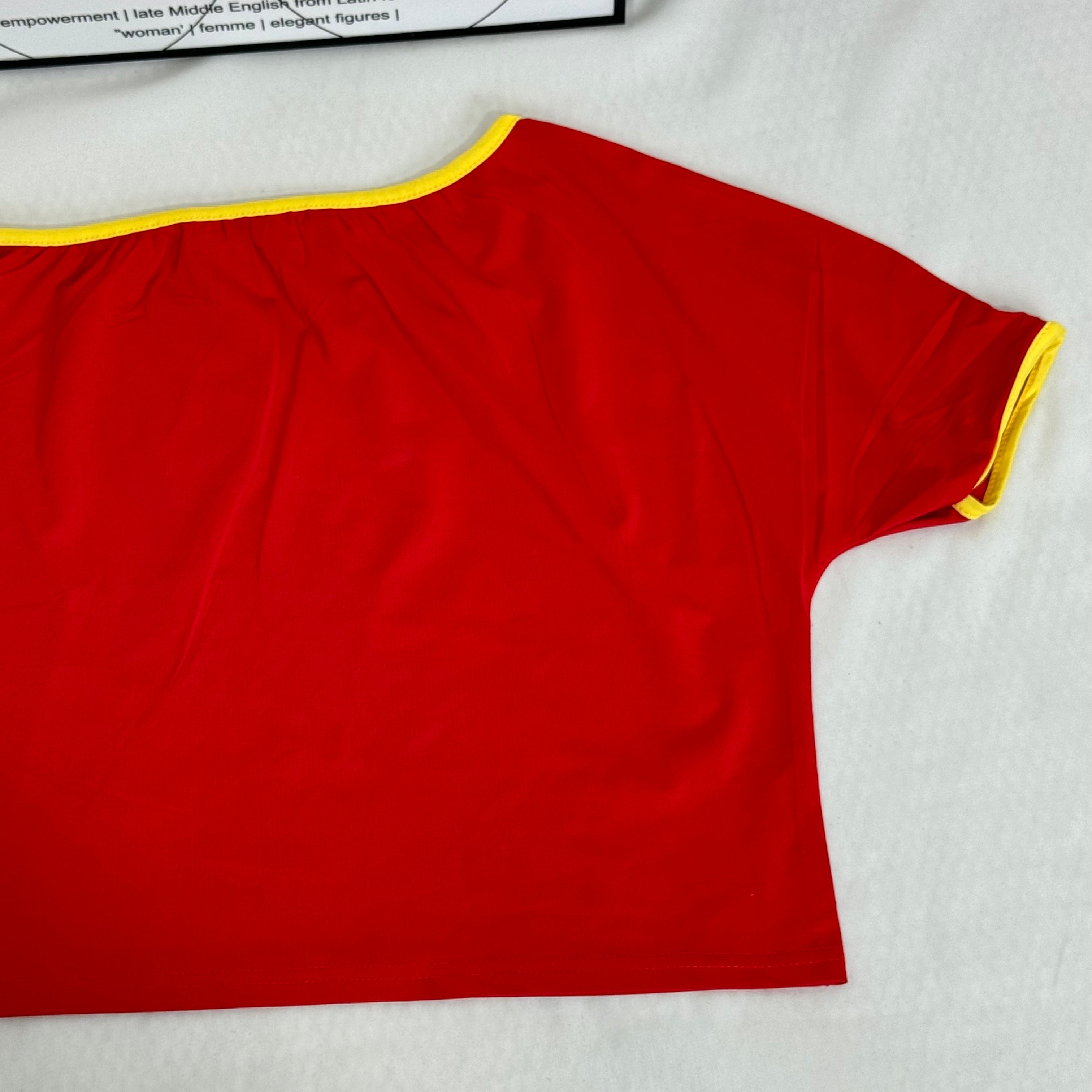 Stitched diamond lettered fitted top