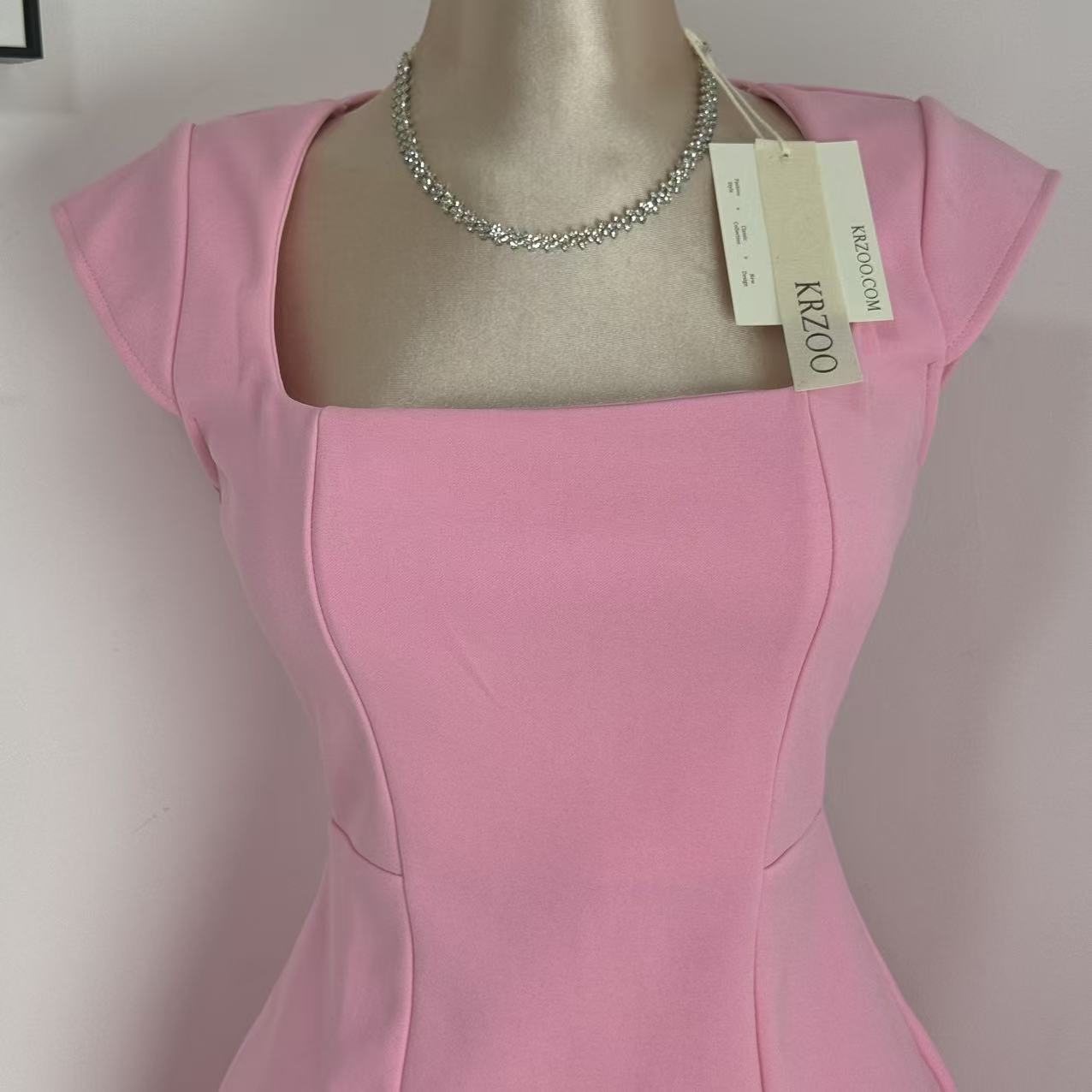 Slim-Fit Backless A-Line Dress