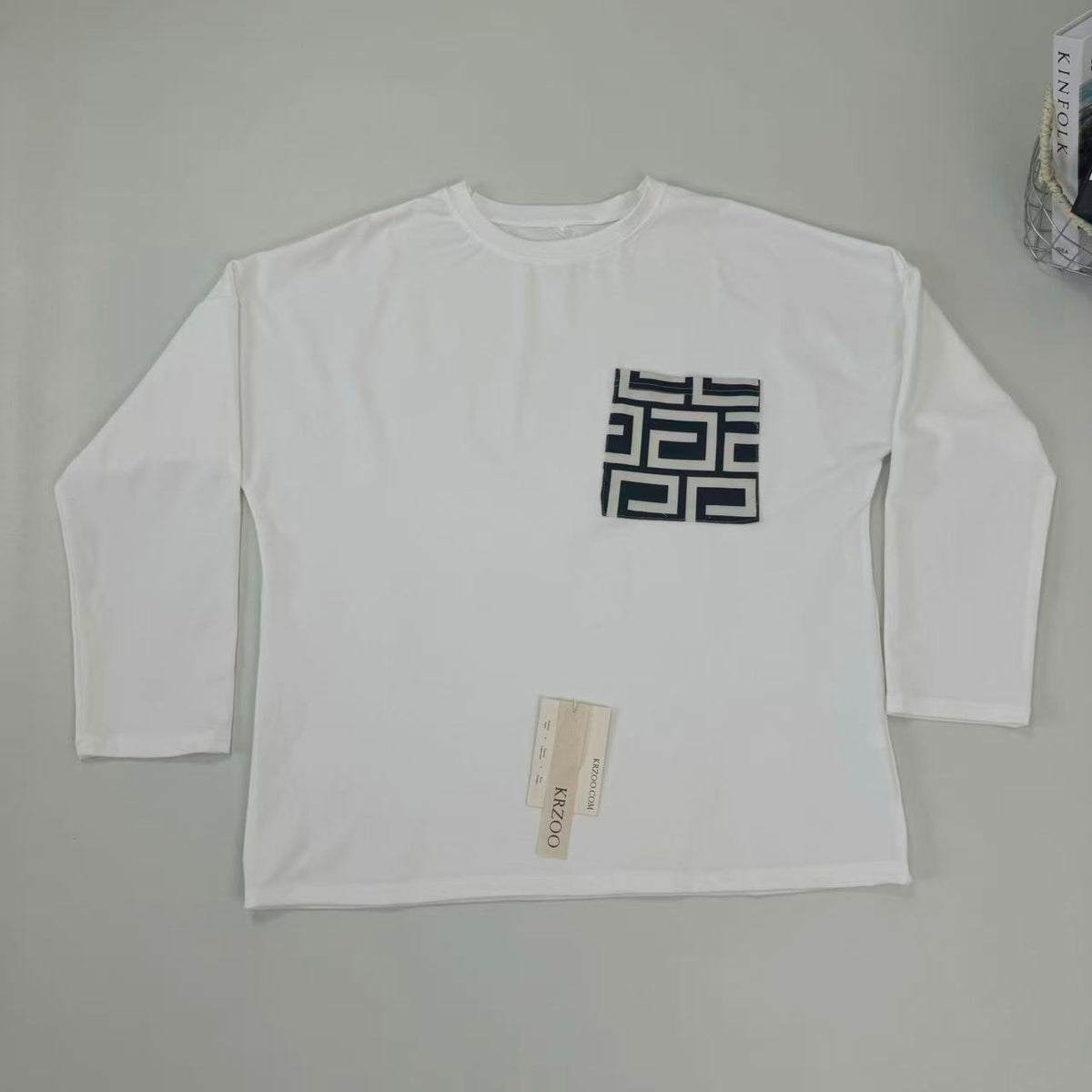 Printed long-sleeved large-sized loose-fitting top