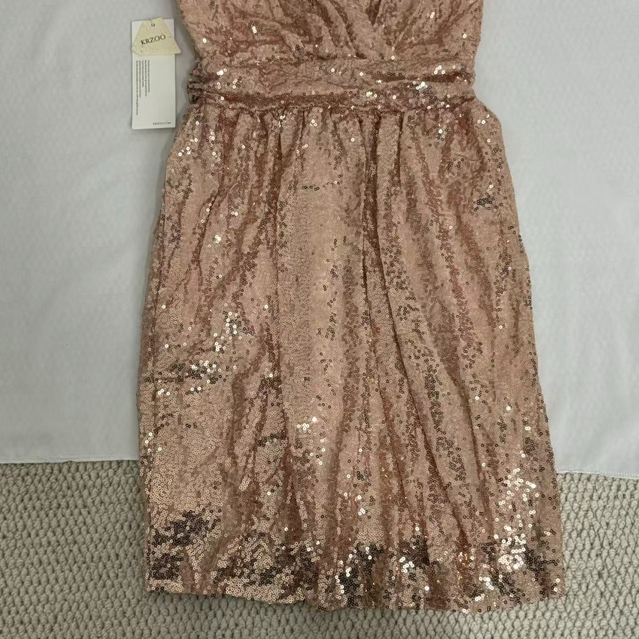 Sequined V-Neck Sleeveless Midi Dress