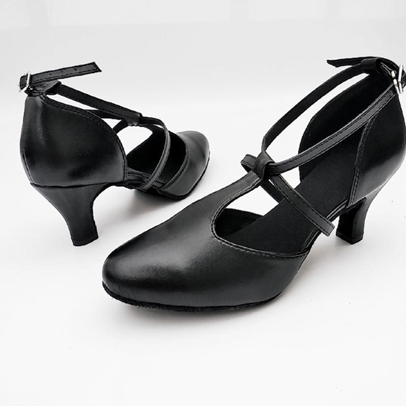 Women's Leatherette Customized Heel Retro Ballroom Dance Shoes Character Shoes