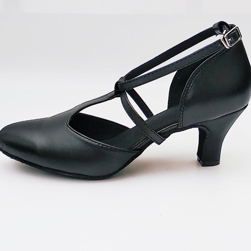 Women's Leatherette Customized Heel Retro Ballroom Dance Shoes Character Shoes