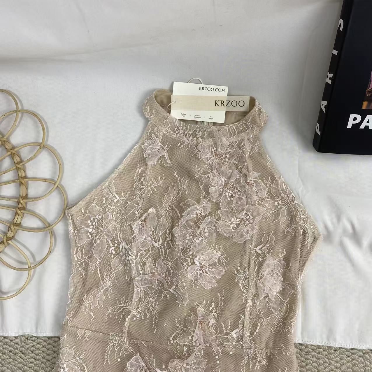 Lightweight Lace Mini Skirt
