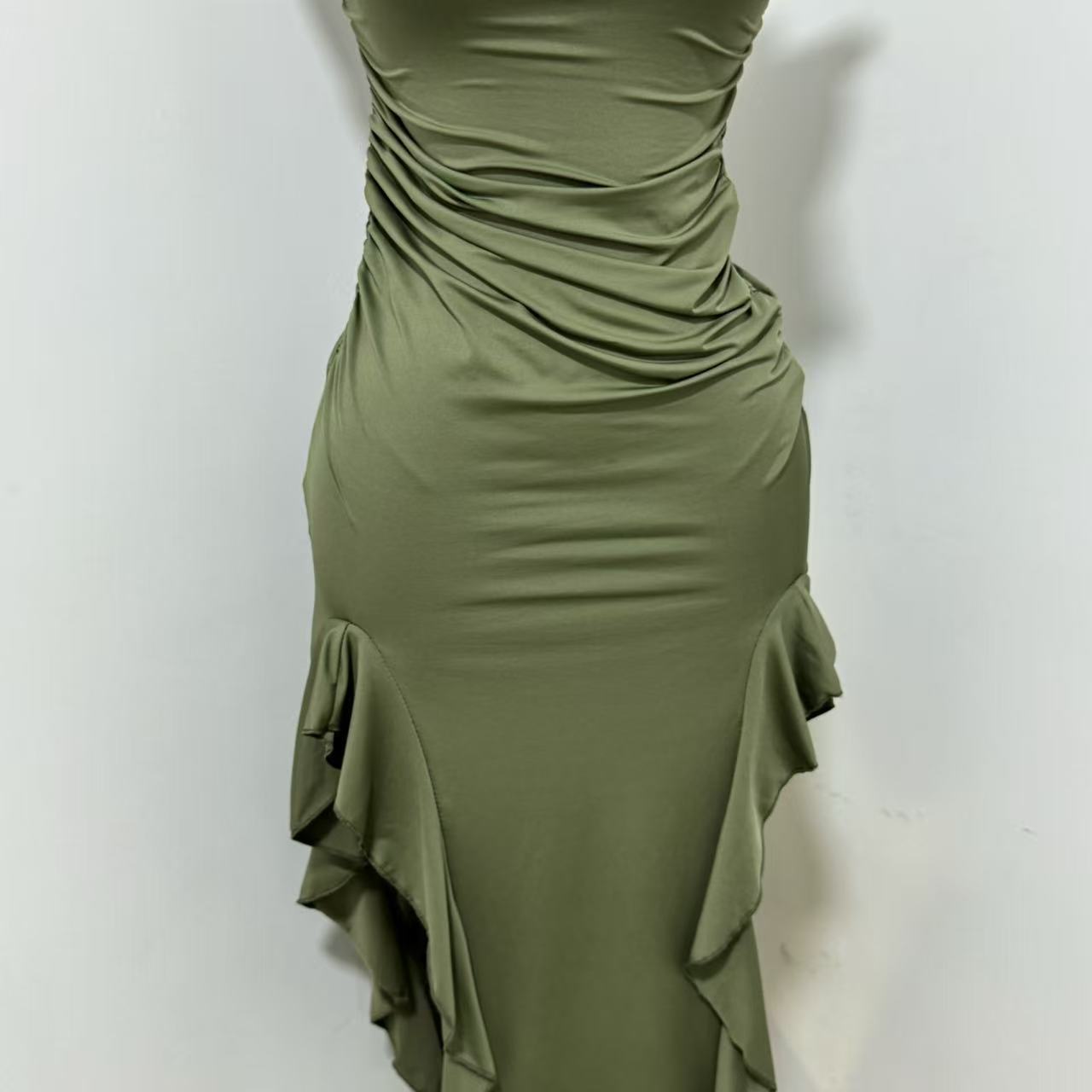 Sleeveless Long Round-Neck Dress
