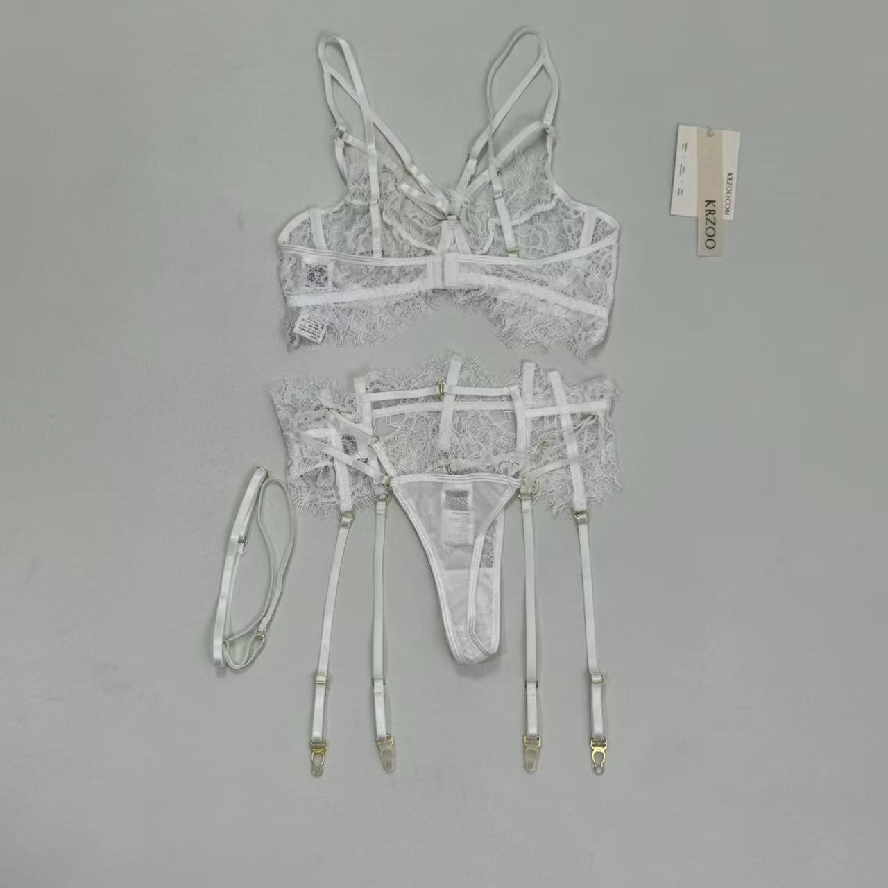 Lace ultra-thin lingerie set of three pieces