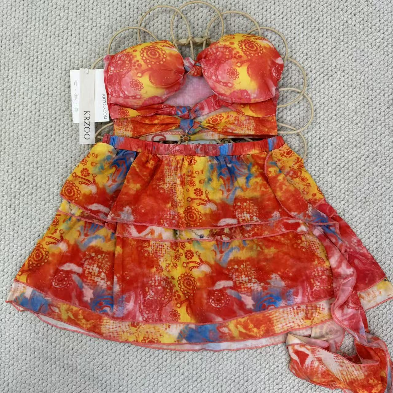 Strapless wooden-earrings short dress set