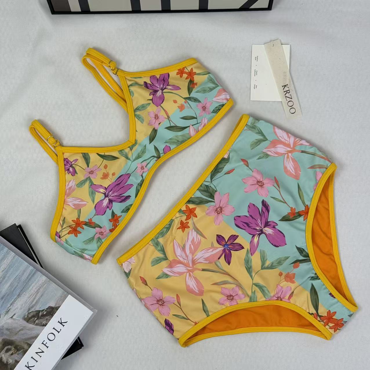 High-waist two-piece swimsuit set