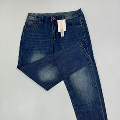 Straight-leg stretchy slim-fit jeans