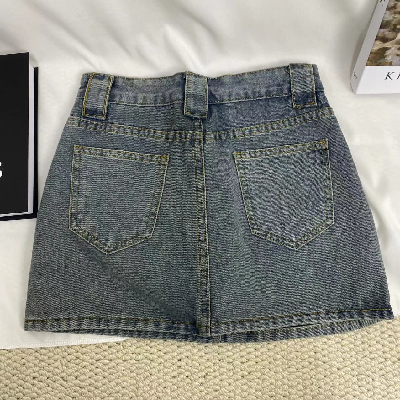 Simple Denim Half-Skirt