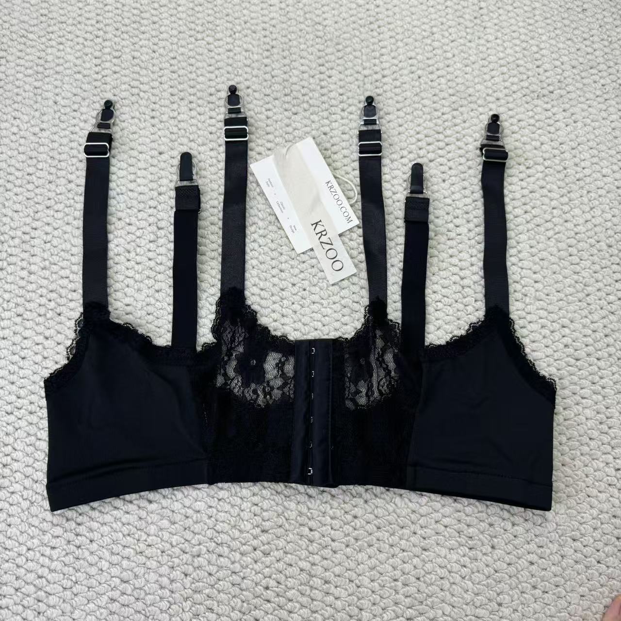 Lace garter hose clasp