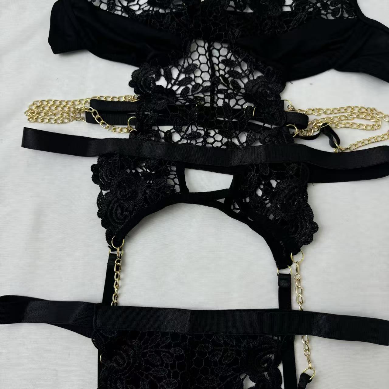 Lace open-chain set