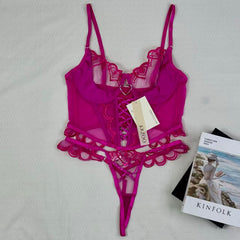 Love Embroidered Net Scarf Set