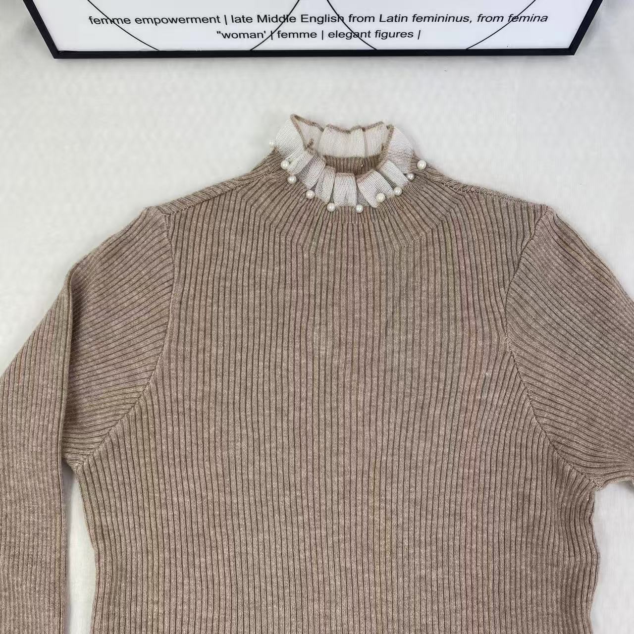 High-neck long-sleeved lace knitted top