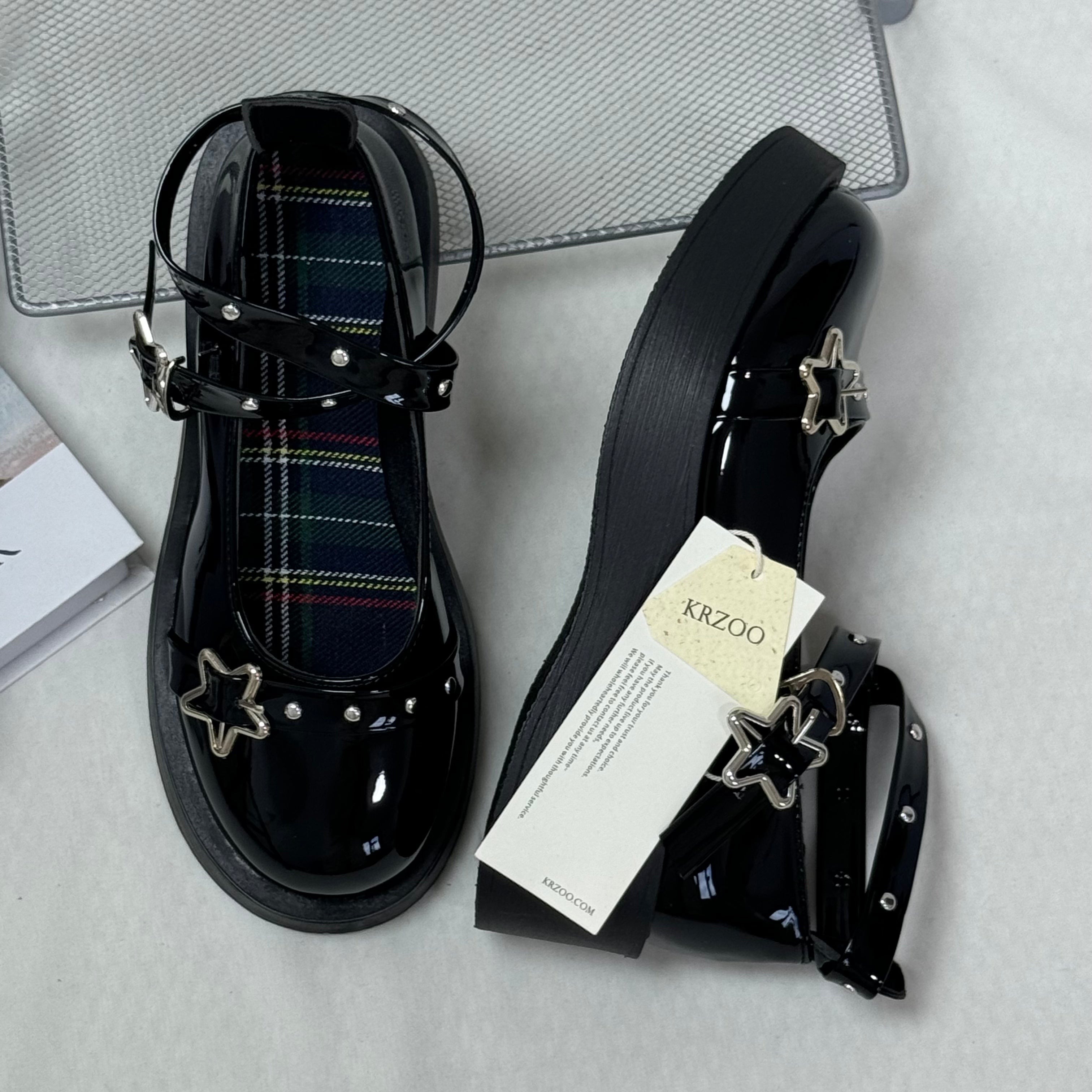Retro small leather shoes with thick soles