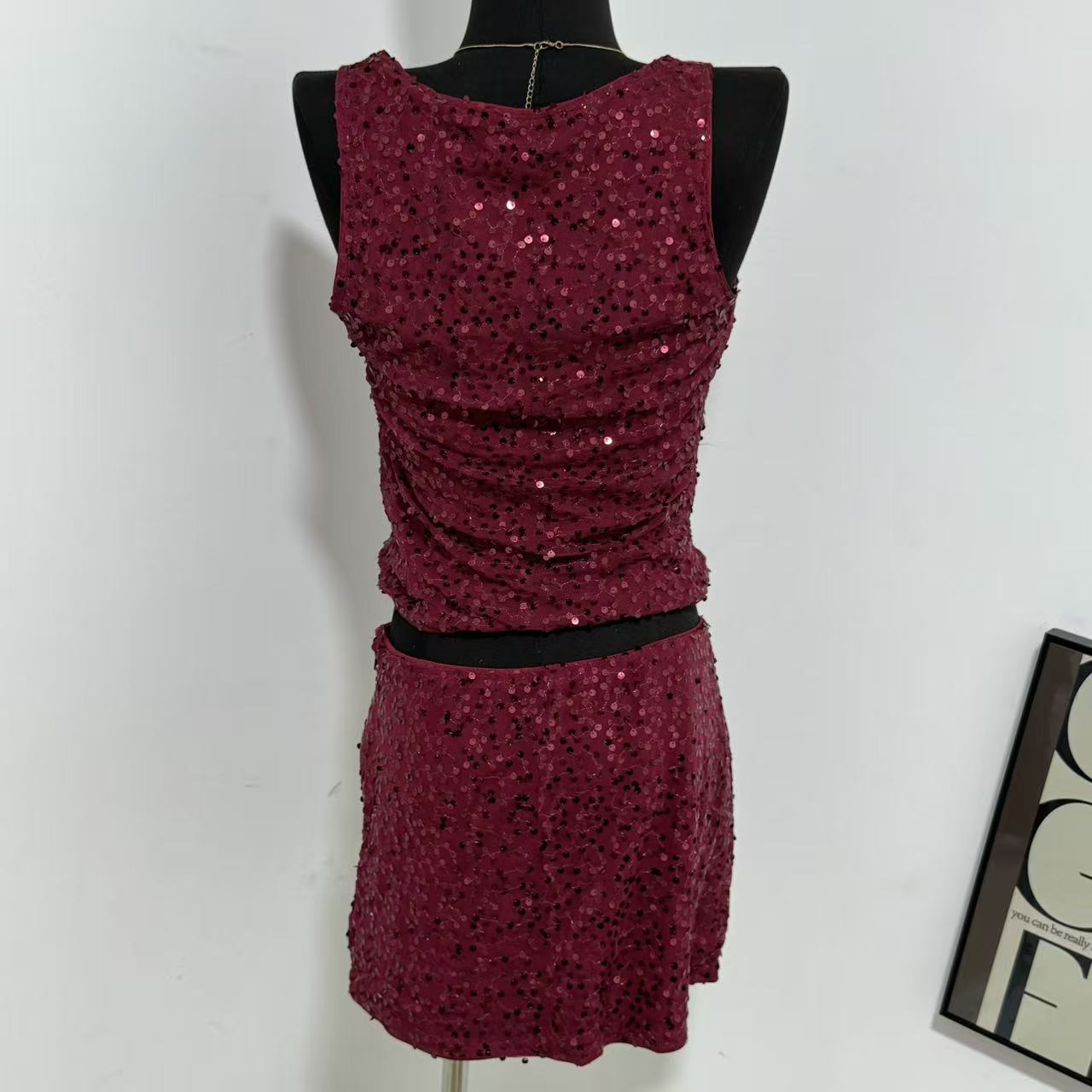Solid-Color Sequin Set