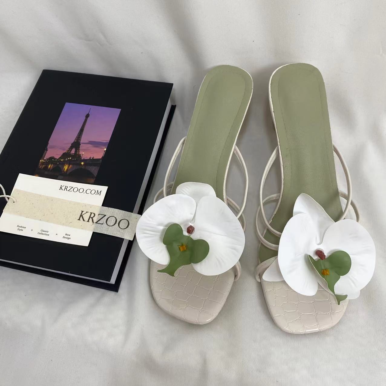 Floral Toe-Post High-Heeled Sandals