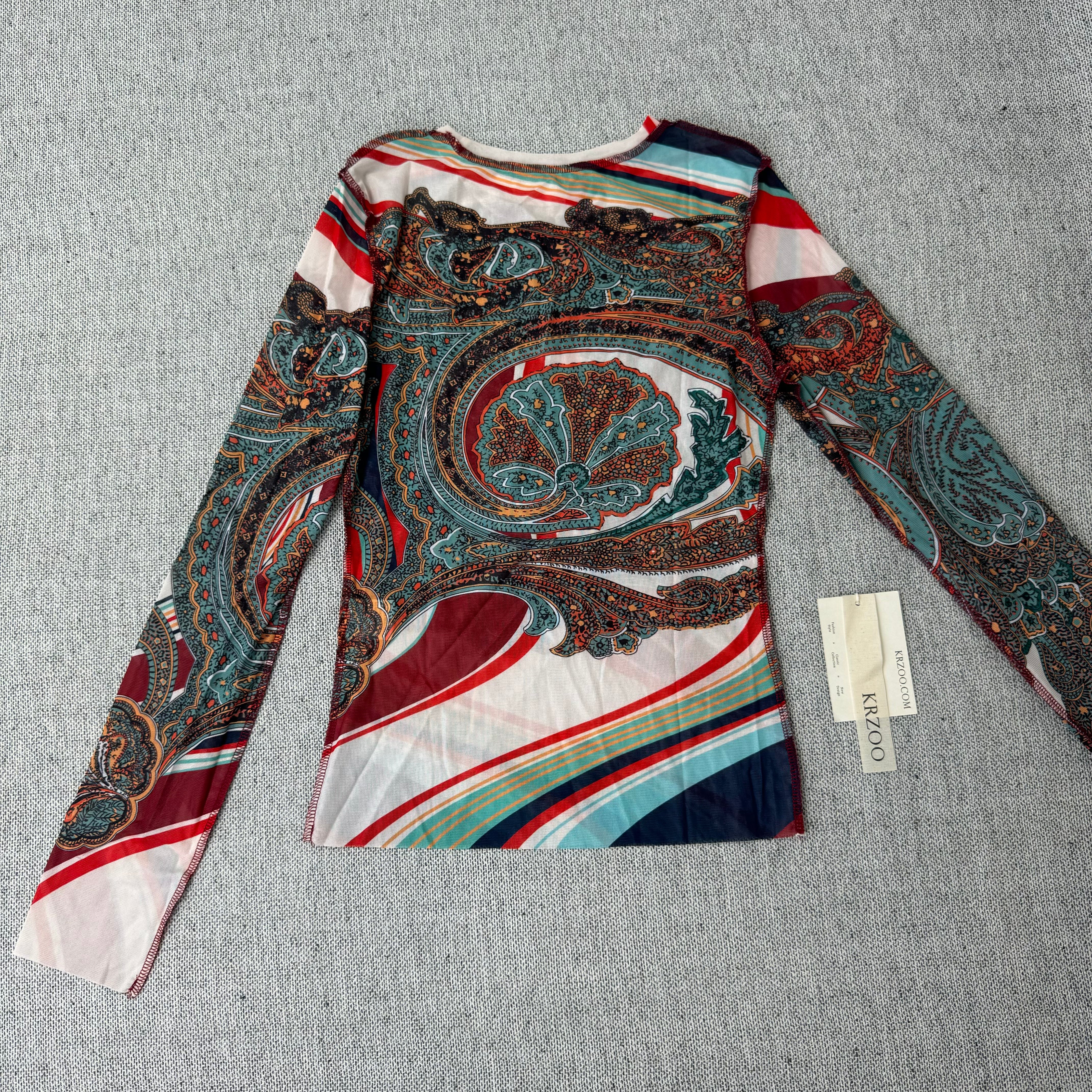 Half-collared long-sleeved chiffon fitted t-shirt