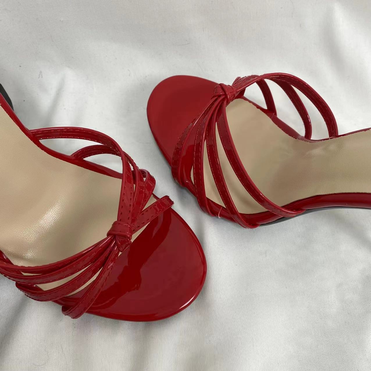 Slippers With A Large Bow