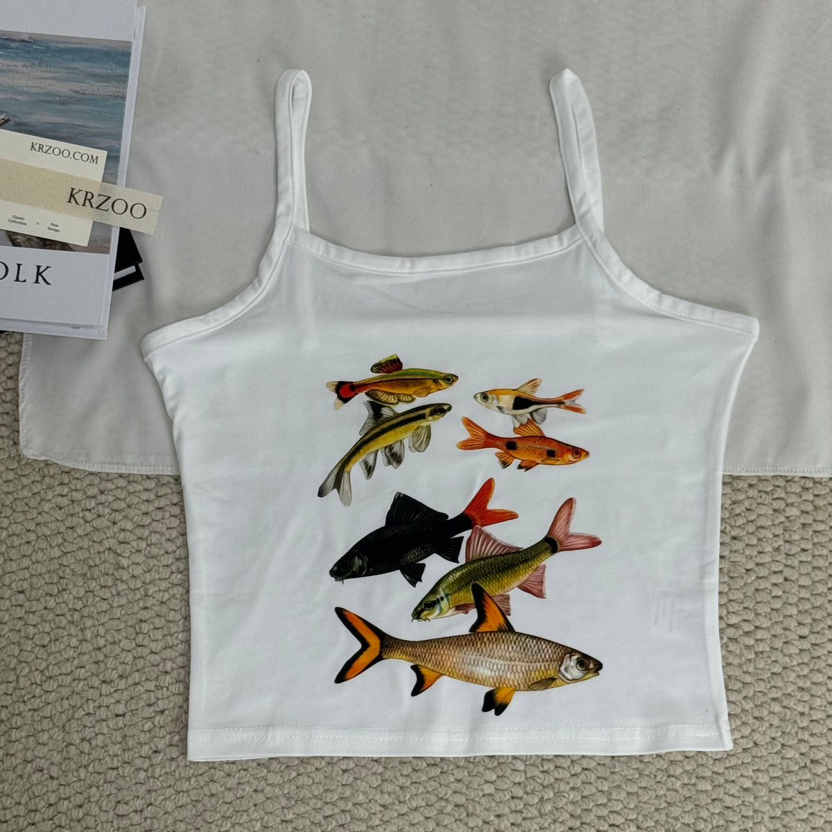 Small fish print short-sleeved halter top