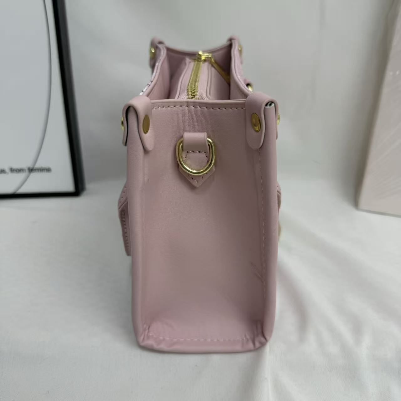 Large-Capacity Printed Shoulder Bag