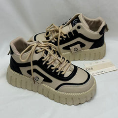 Pancake-bottom thick-soled sports shoes
