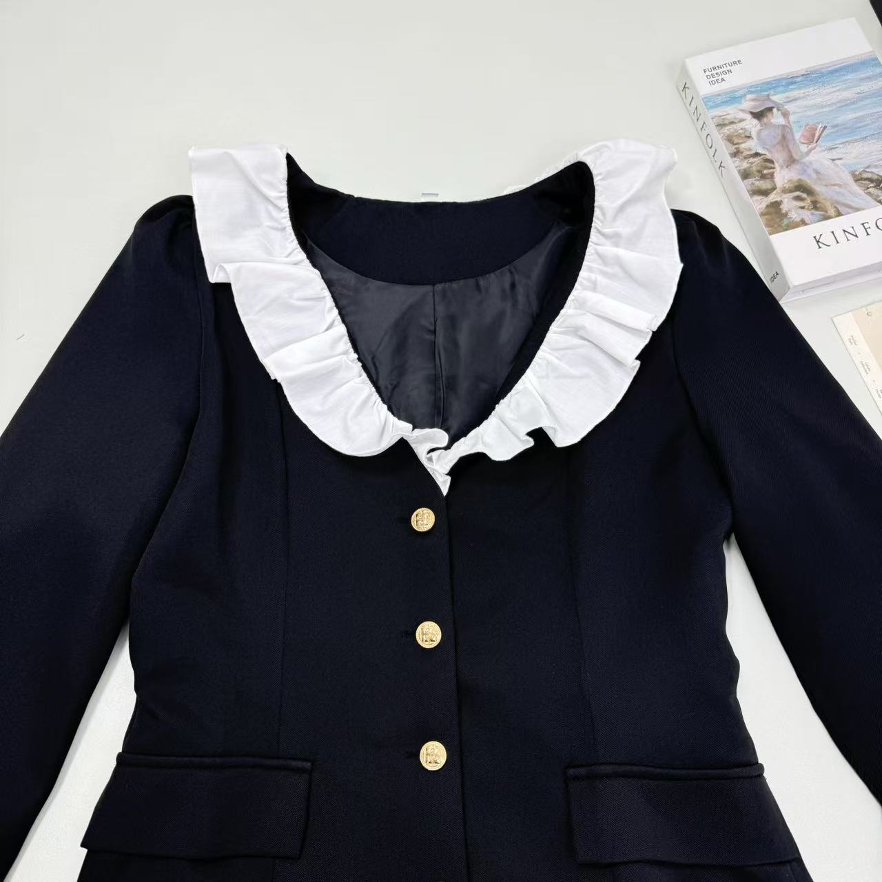 Button A-shaped fake two-piece blouse dress