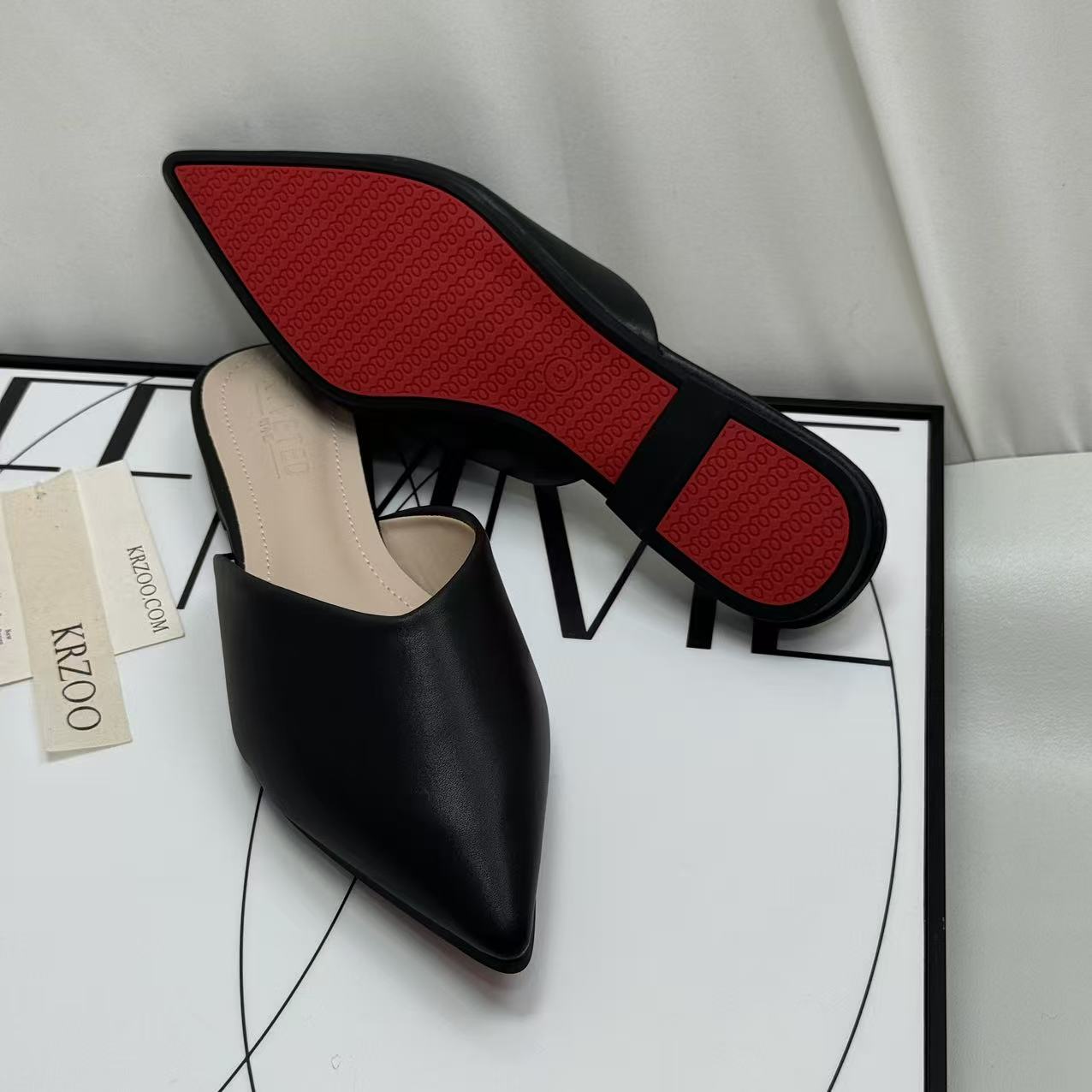Baotou half-heel pointed-toe flat shoes