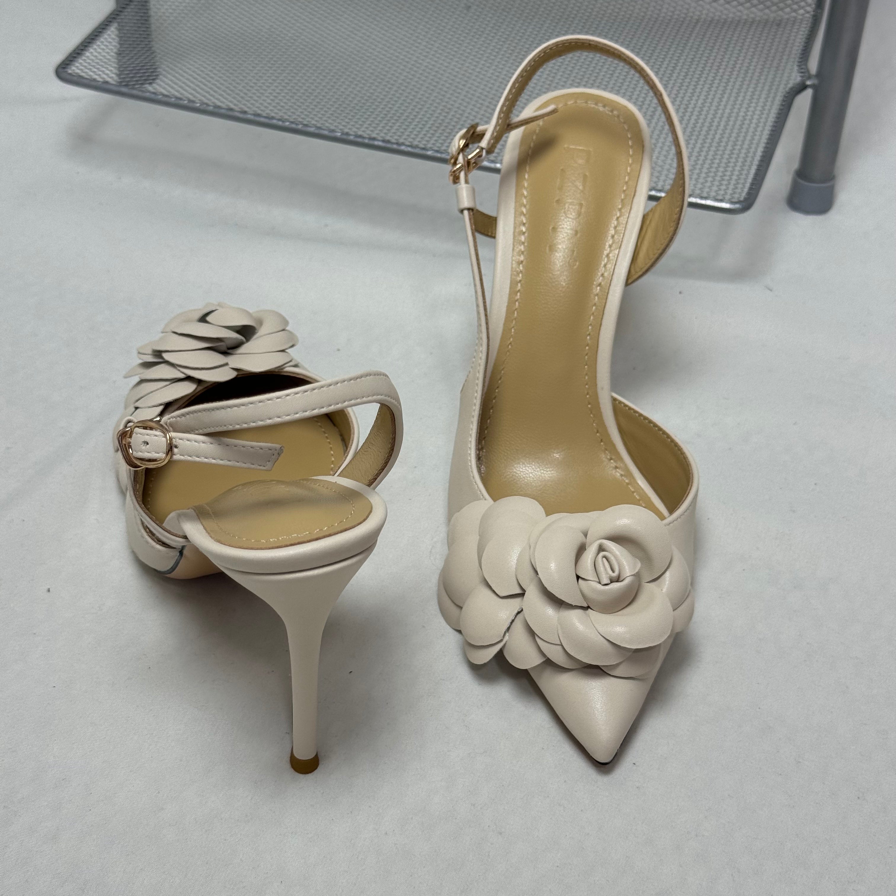 Sideless one-piece leather high-heeled shoes