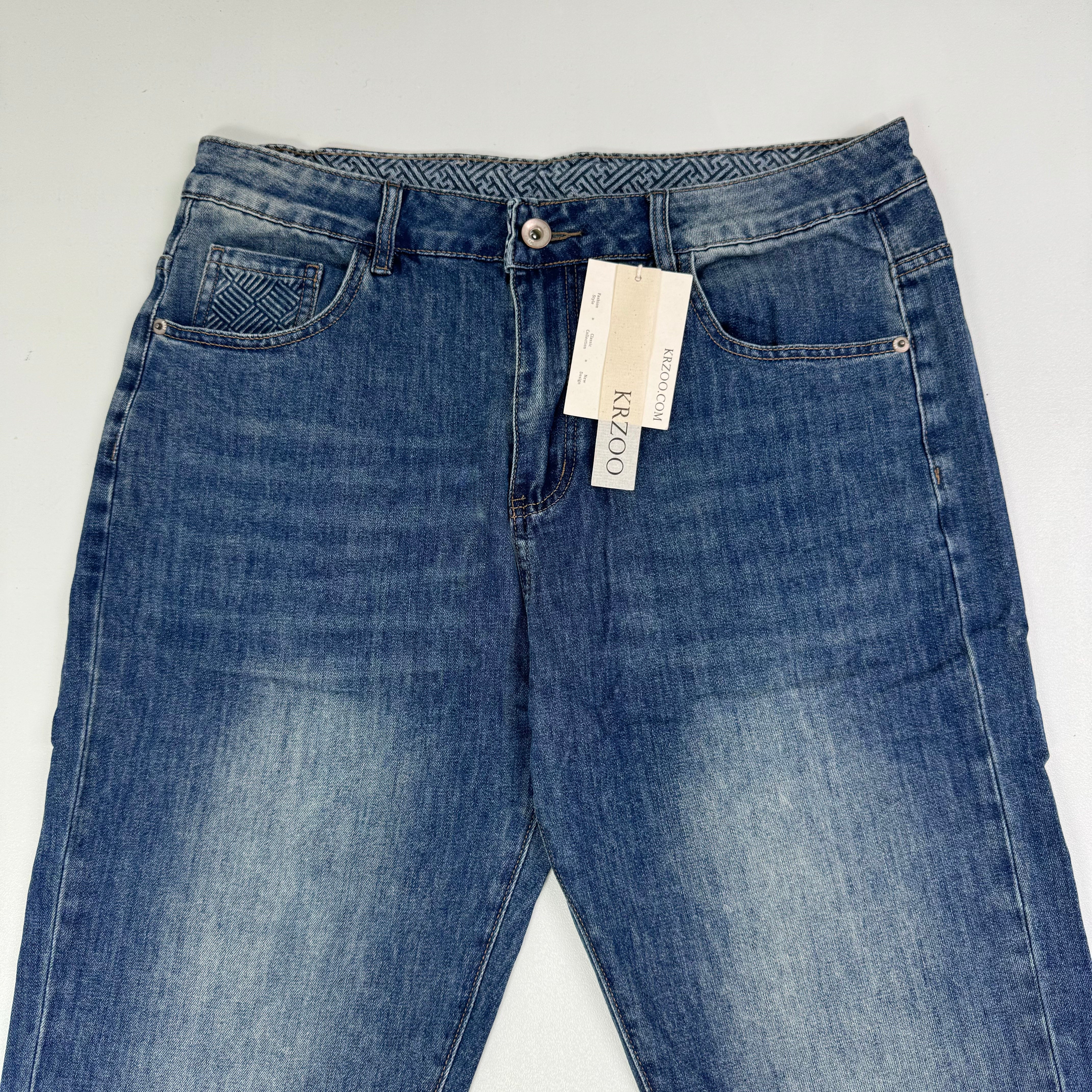 Straight-leg stretchy slim-fit jeans